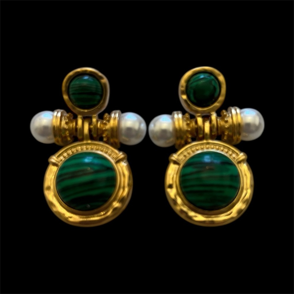 Renaissance-style Gold/Malachite/Pearl Earrings